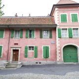 La partie droite de l'imposante bâtisse du 17e siècle, côté tour, a été transformée en musée, un projet vieux de dix ans environ (archives).